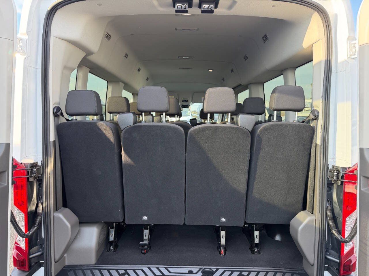 Used 2026 Ford Transit 350 XLT RWD image 32
