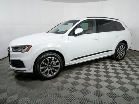 Used 2024 Audi Q7 2.0T Premium Plus w/ Premium Plus Package image 29