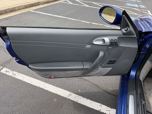 Used 2009 Porsche 911 Carrera S image 19