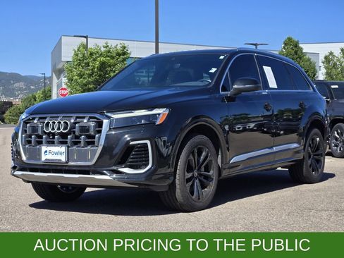 Used 2025 Audi Q7 3.0T Premium Plus AWD/4WD image 3