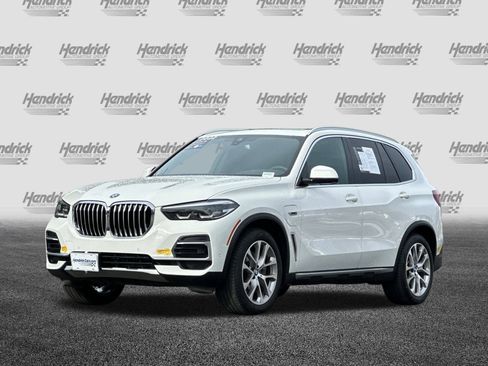 Certified 2022 BMW X5 xDrive45e w/ Climate Comfort Package image 9