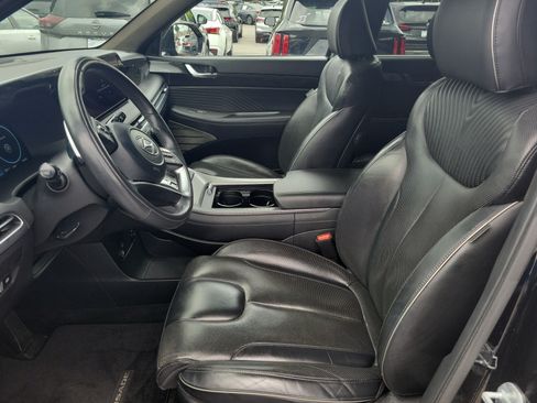 Used 2024 Hyundai Palisade Calligraphy FWD image 17