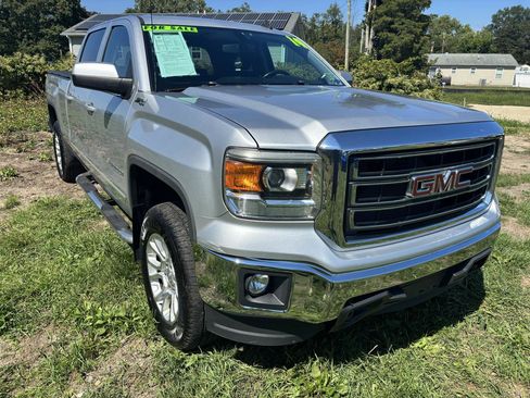 Used 2014 GMC Sierra 1500 SLE w/ SLE Value Package AWD/4WD image 3