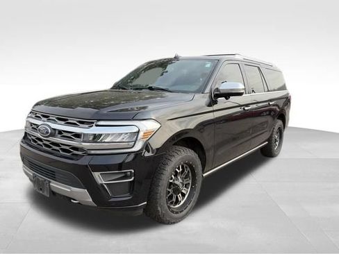 Used 2023 Ford Expedition Max Platinum AWD/4WD image 3