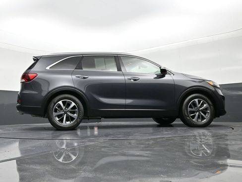 Used 2019 Kia Sorento EX FWD image 25