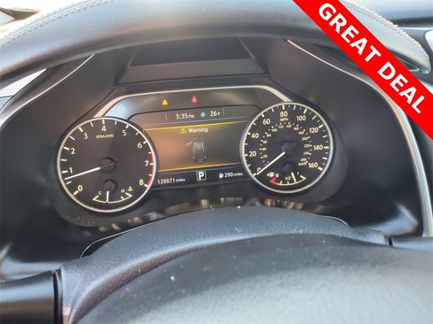 Used 2018 Nissan Murano S image 14