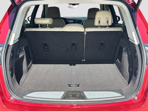 Used 2019 Buick Envision Essence image 12