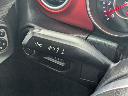 Used 2018 Jeep Wrangler Unlimited Rubicon image 26