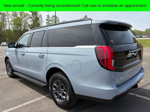 Used 2025 Ford Expedition Max Active image 9
