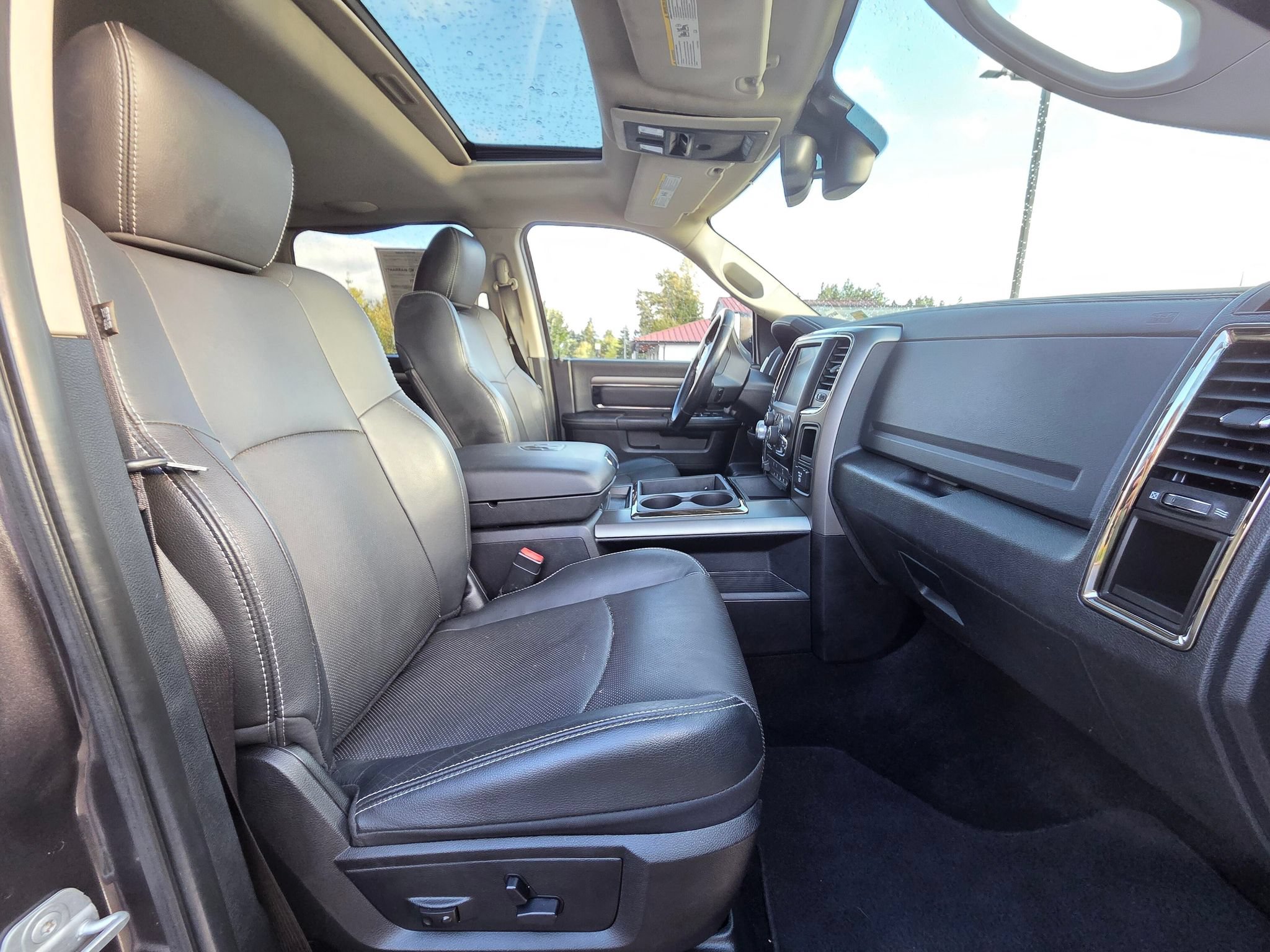 Used 2014 RAM 1500 Sport w/ Trailer Tow Group AWD/4WD image 28