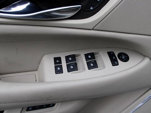 Used 2015 Cadillac Escalade ESV Luxury image 8