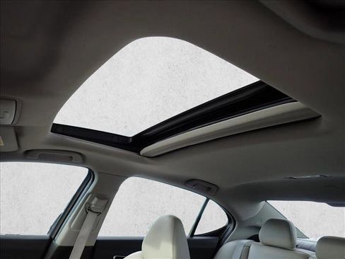 Used 2020 Acura TLX image 12