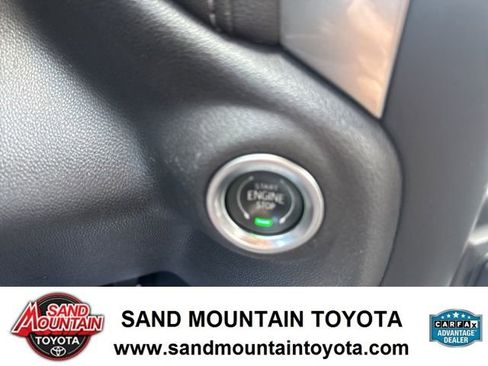 Used 2021 Chevrolet Silverado 1500 LTZ AWD/4WD image 18