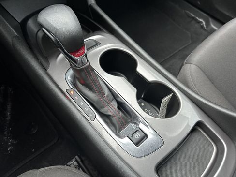 Used 2023 Chevrolet Malibu RS image 36