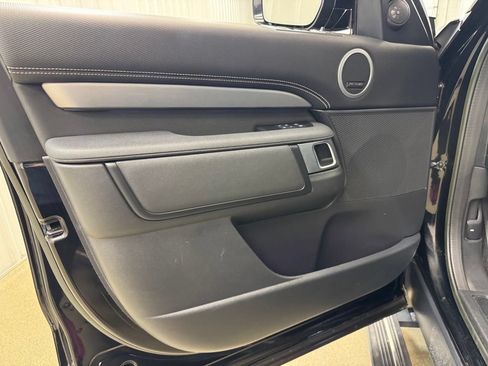Used 2023 Land Rover Discovery S R-Dynamic AWD/4WD image 8