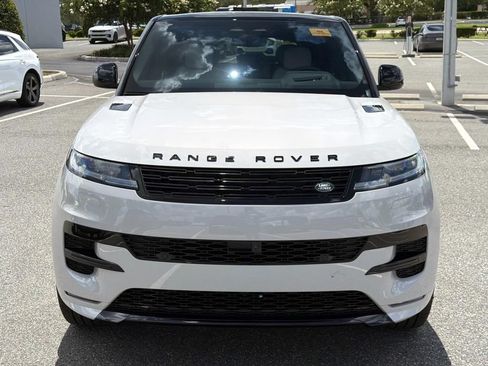 New 2026 Land Rover Range Rover Sport Dynamic SE AWD/4WD image 8