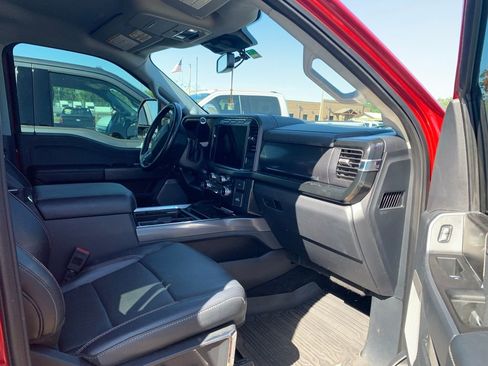 Used 2023 Ford F250 Lariat w/ FX4 Off-Road Package image 15