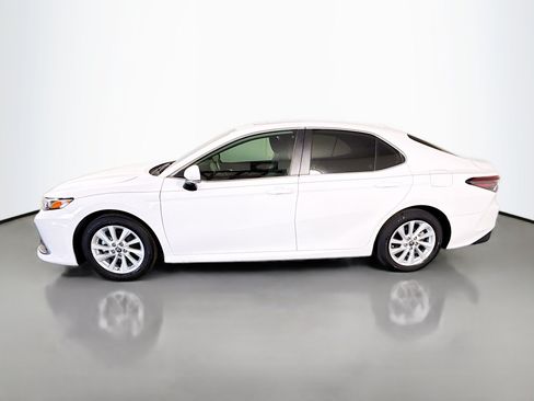 Used 2024 Toyota Camry LE w/ Convenience Package FWD image 6