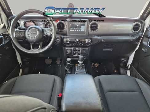 Used 2023 Jeep Gladiator Sport AWD/4WD image 9
