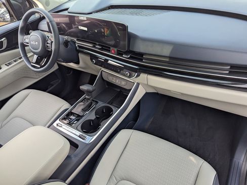 New 2026 Kia Carnival SX Prestige image 10