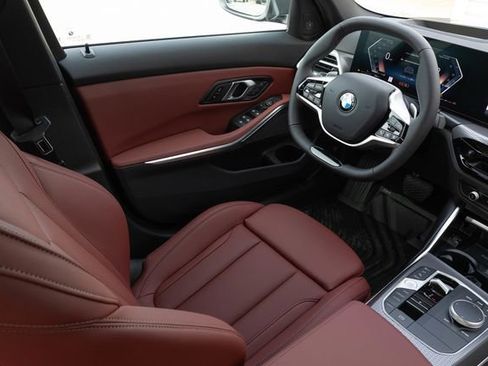 New 2026 BMW 330i xDrive Sedan w/ Premium Package image 23