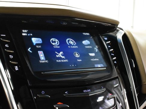 Used 2019 Cadillac Escalade Platinum image 16