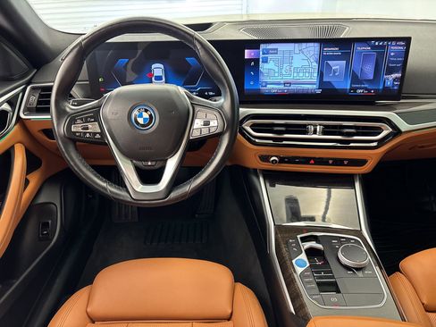 Used 2023 BMW i4 eDrive35 image 30