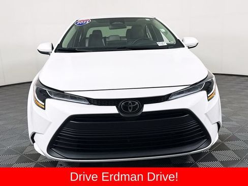 Certified 2025 Toyota Corolla LE FWD image 2