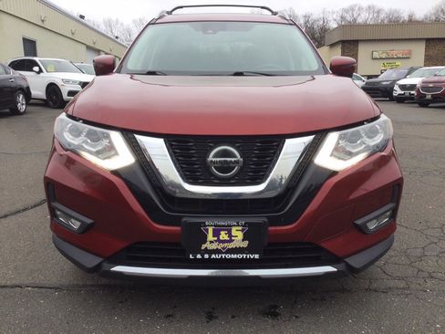 Used 2018 Nissan Rogue SL w/ Premium Package image 8
