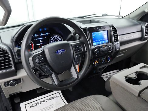 Used 2022 Ford F250 XLT w/ XLT Value Package image 12