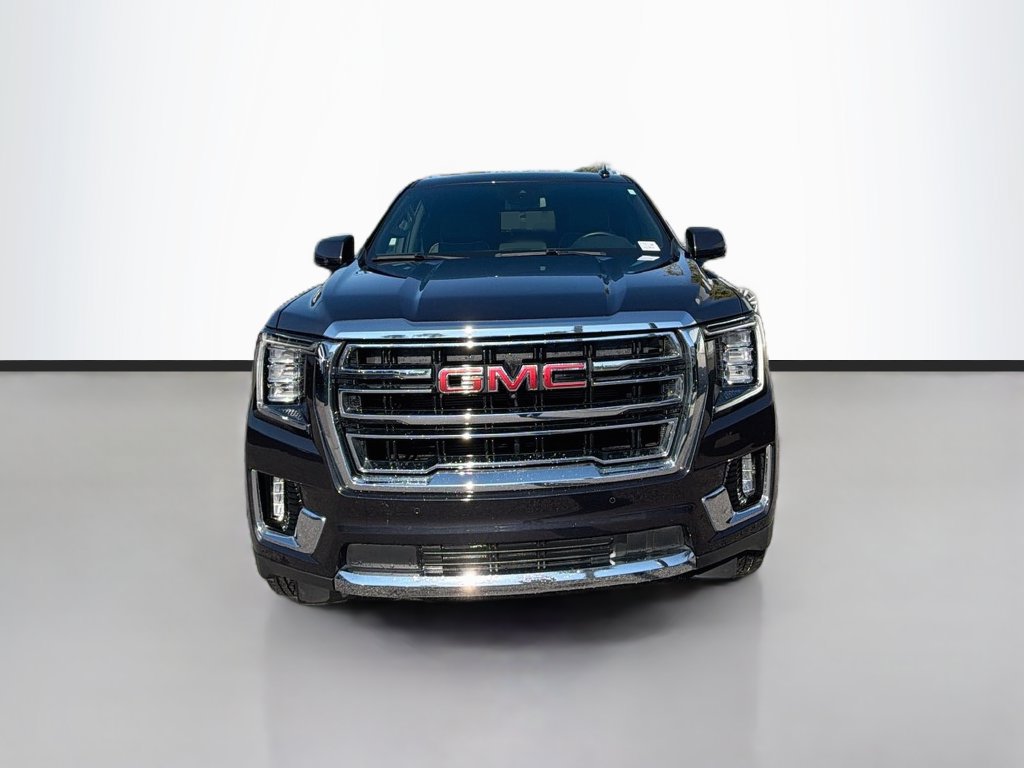 Used 2024 GMC Yukon SLT w/ SLT Luxury Package RWD image 2