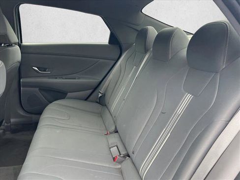 Used 2023 Hyundai Elantra SEL image 22