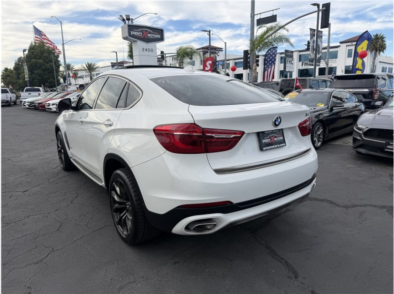 Used 2019 BMW X6 sDrive35i w/ Convenience Package RWD image 52