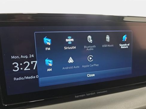 Used 2022 Hyundai Santa Fe Limited AWD/4WD image 21