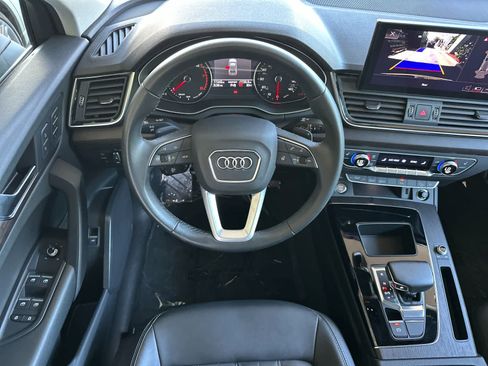 Used 2023 Audi Q5 2.0T Premium w/ Convenience Package AWD/4WD image 14
