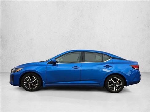 Used 2025 Nissan Sentra SV FWD image 8