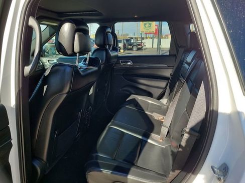 Used 2020 Jeep Grand Cherokee Limited image 11
