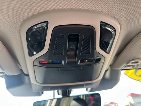 Used 2023 Subaru Outback Limited image 34