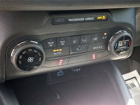 Used 2021 Ford Bronco Sport Big Bend w/ Big Bend Package (96B) AWD/4WD image 15