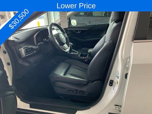 Certified 2024 Subaru Outback Limited AWD/4WD image 3