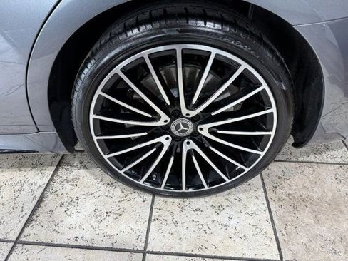 Used 2022 Mercedes-Benz S 580 4MATIC Sedan w/ AMG Line Package image 8