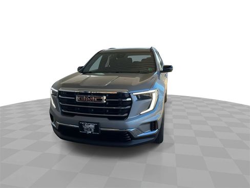 Certified 2025 GMC Acadia Elevation image 3