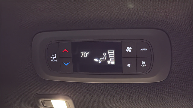 Used 2020 Chrysler Pacifica Limited FWD image 38