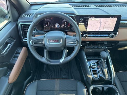 New 2026 GMC Canyon AT4 image 21