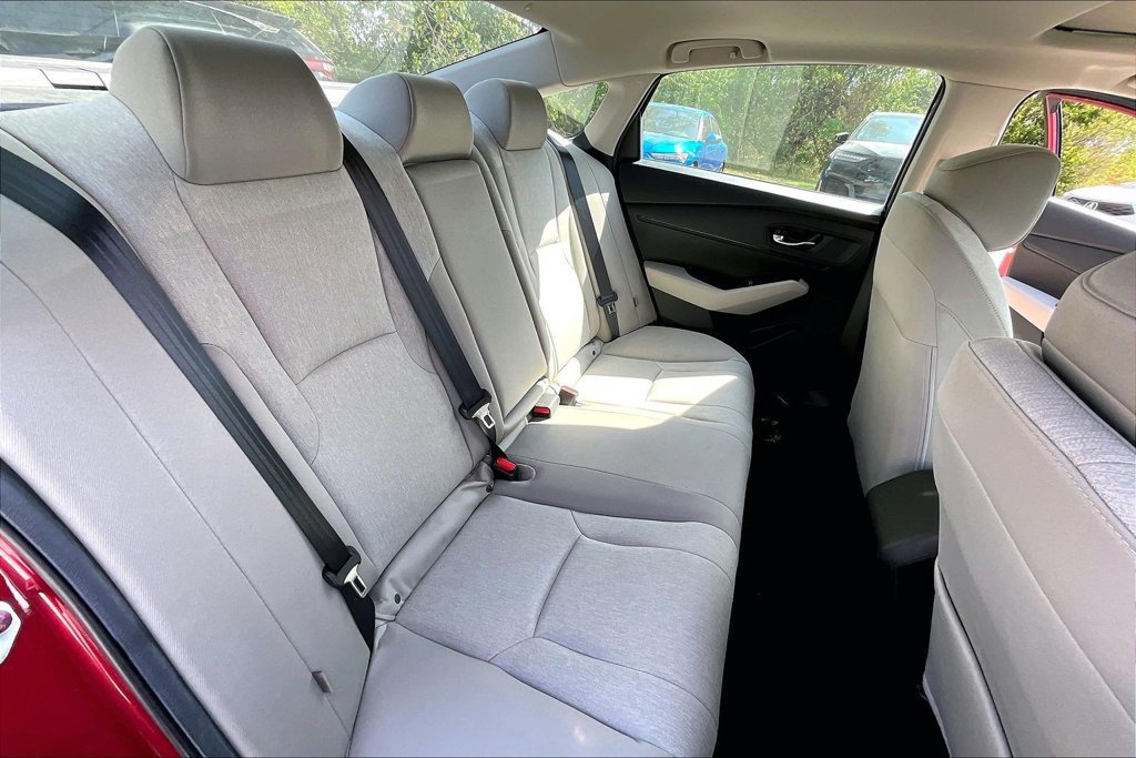 Used 2024 Honda Accord EX image 37