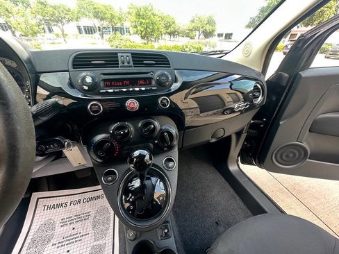 Used 2015 FIAT 500 Pop FWD image 17