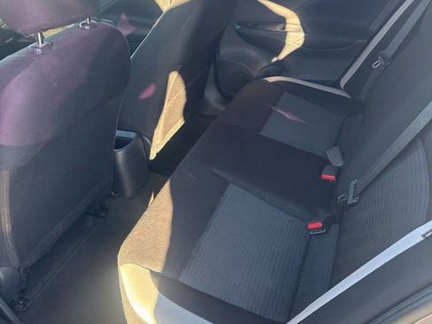 Used 2021 Nissan Versa SV image 13