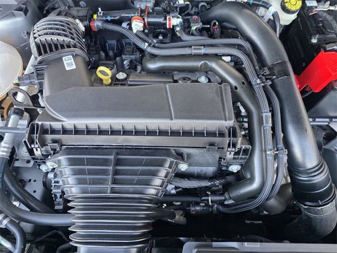 Used 2023 Lincoln Corsair Reserve image 21