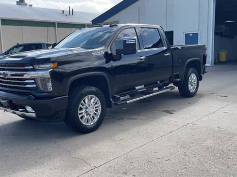 Used 2020 Chevrolet Silverado 2500 High Country AWD/4WD image 4