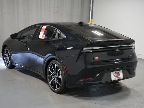 New 2026 Toyota Prius Plug-In Hybrid image 6